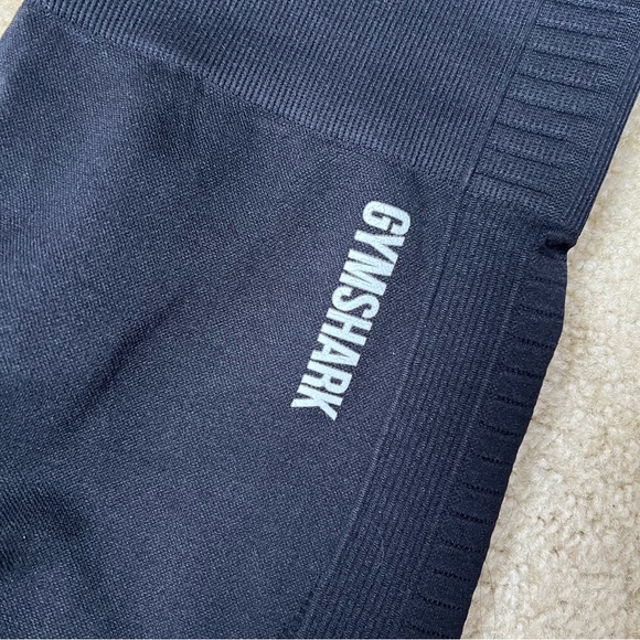 Gymshark Energy Seamless Cropped Leggings. Size small. - Picture 2 of 7